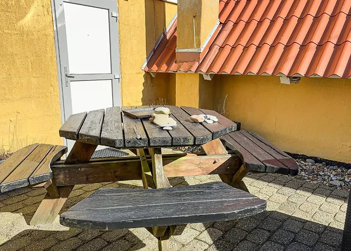 3 Bedroom Beautiful In Σπίτι διακοπών