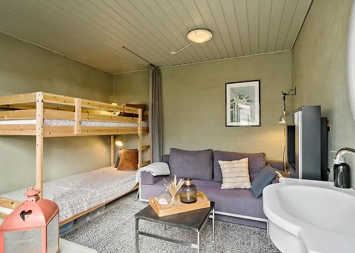 3 Bedroom Beautiful In *